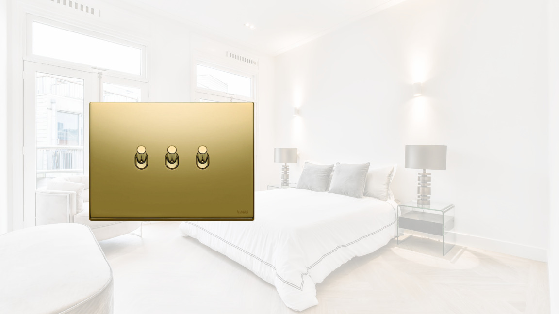 Featured: Vimar Vintage Flat – Gold 3 Gang Toggle Switch